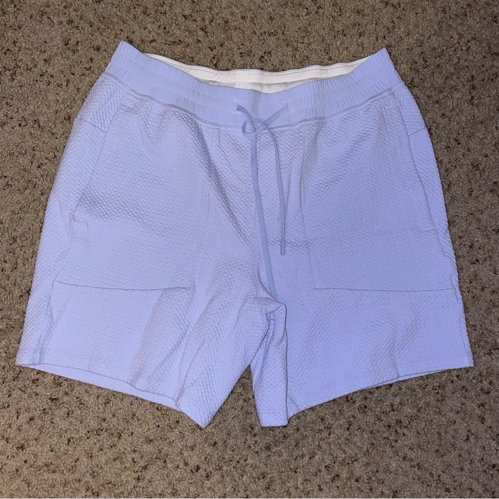 pastel blue lululemon At Ease short 7” size XL